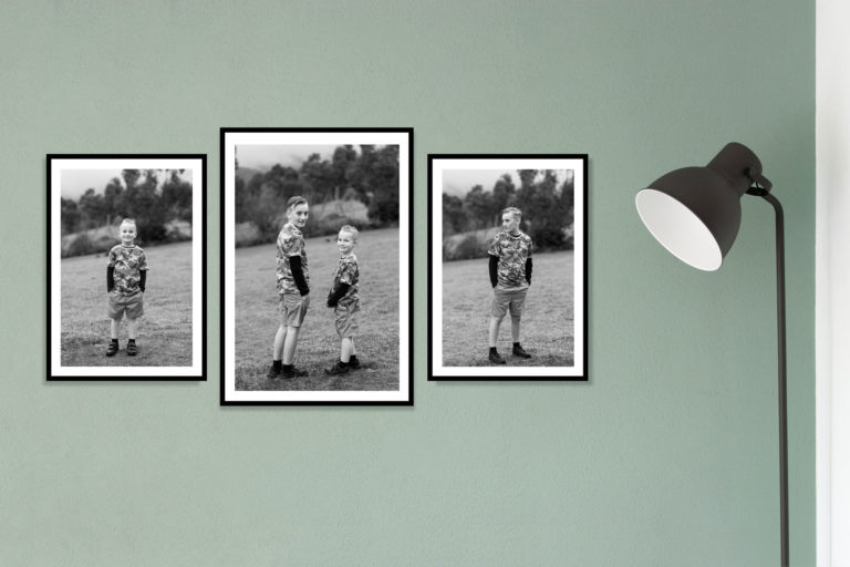 green-wall-frames